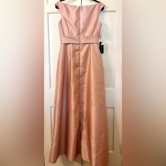 ALFRED SUNG Off-the-Shoulder Draped‎ Wrap Satin Maxi Dress Toasted Sugar 8 AS IS - Picture 3 of 11